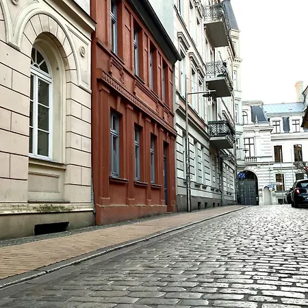 Apartment Ruhige Zentrale 2 Mit Balkon In *