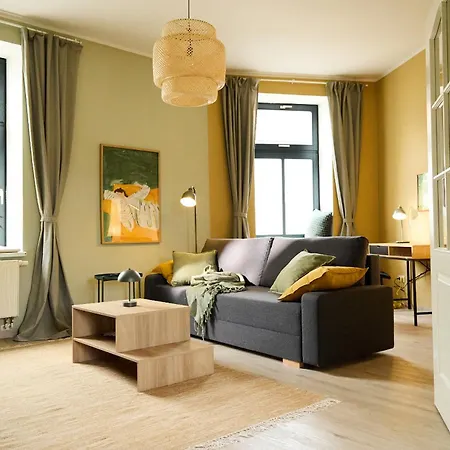 Apartment Ruhige Zentrale 2 Mit Balkon In Schwerin (Mecklenburg-Vorpommern)